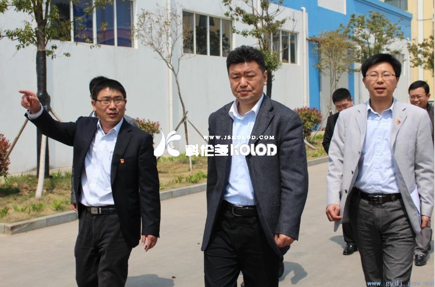 縣委常委、組織部長邵澤勇指導科倫多企業黨建工作